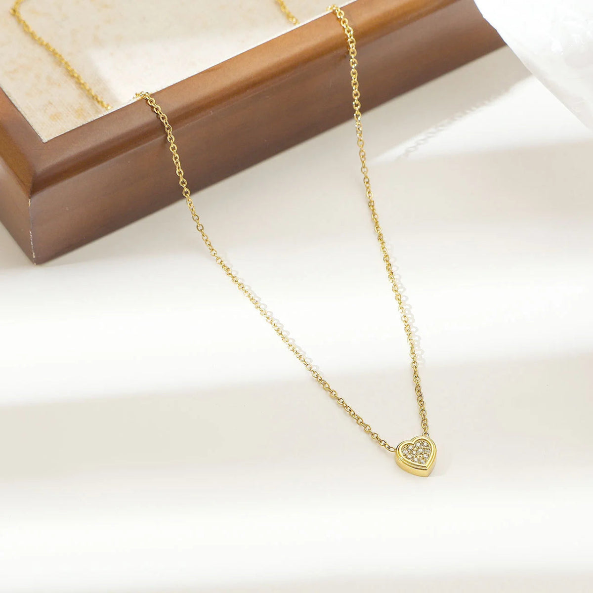 Lantisor - Gold Crystal Heart - RAFINI
