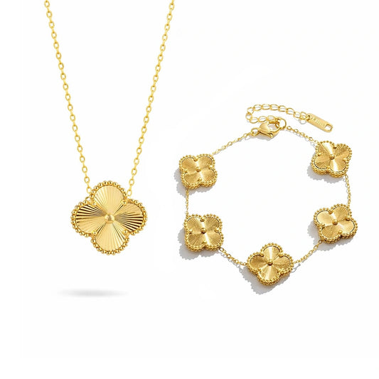 Set Bratara + Colier Royal Clover