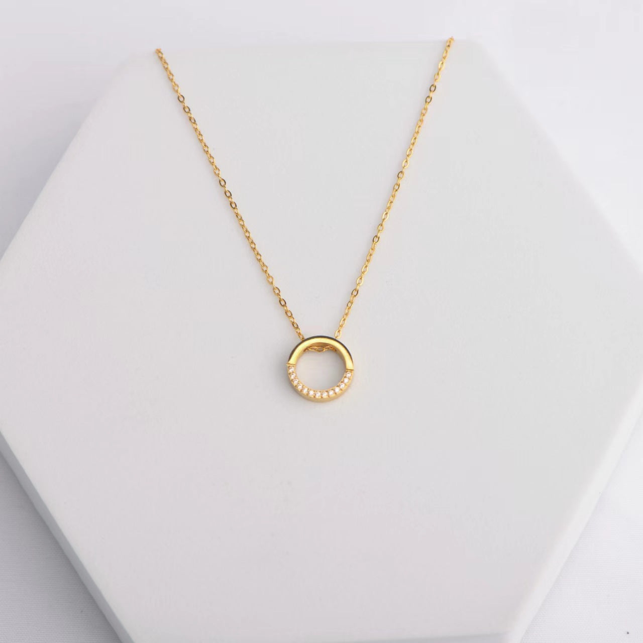 Lantisor Auriu Crystal - RAFINI